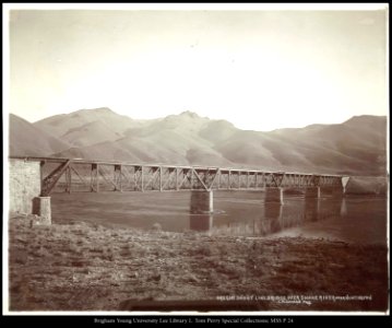 Oregon Short Line Bridge over Snake River near Huntington; C.R. Savage Photo.