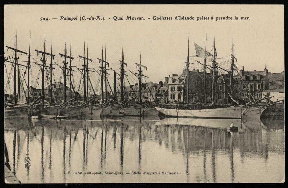 Paimpol - Quai Morvan goëlettes d'Islande prêtes à prendre la mer - AD22 - 16FI2654
