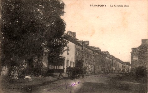 Paimpont - Grande rue