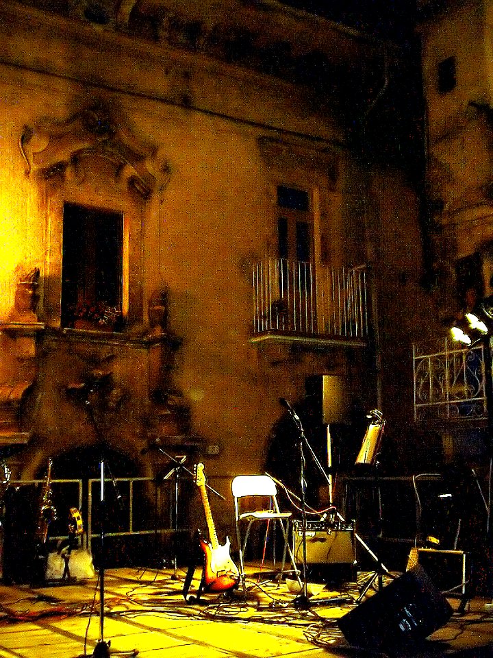 Palazzo Serafini di notte 2