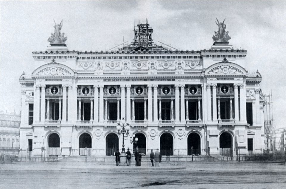 Palais Garnier 15 August 1867 facade - Delmaet and Durandelle - Mead 1991 p185