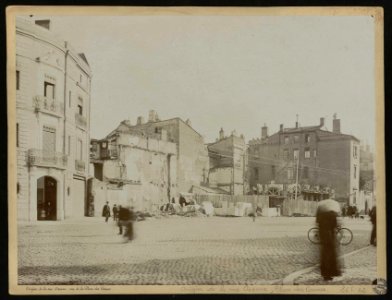 Origine de la rue Ozenne, vue de la Place des Carmes. - FRAC31555 26Fi12