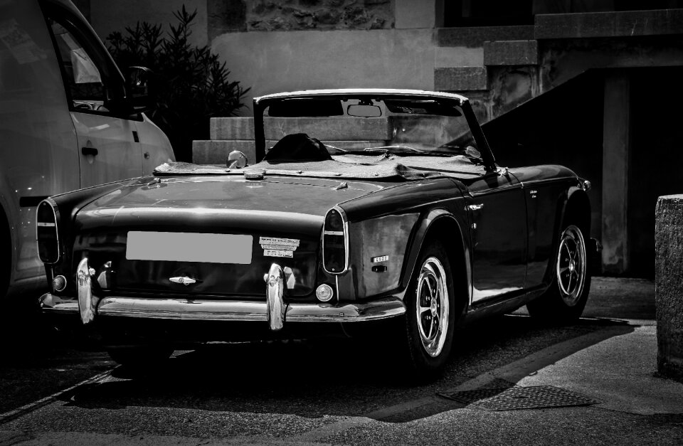 Classic car transport auto