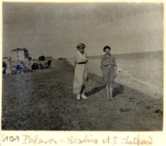 Palavas. Beatrix et S. Luthard - Fonds Berthelé - 49Fi1870-101