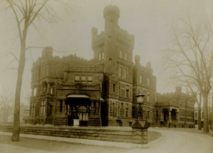 Palmer Mansion, Chicago, early 20th century (NBY 725)