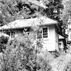 Pakatakan-11-Hatheway Cottage