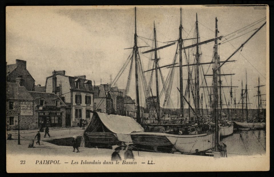 Paimpol - Islandais dans le bassin - AD22 - 16FI2675