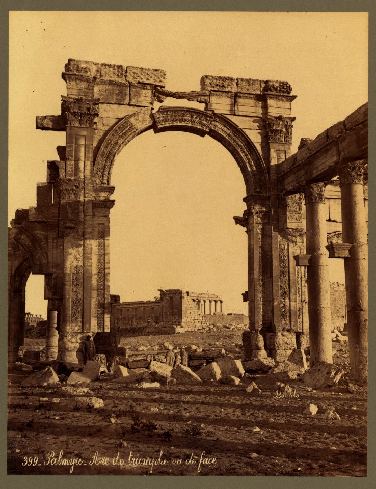 Palmyre. Arc de triomphe vue de face - Bonfils. LCCN2004670486