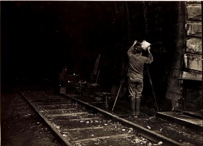 Palugtunnel.Tragbarer Hennebergscher Trinkwasserbereiter der Salkomp.1-10 (BildID 15496164)