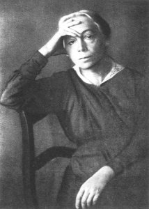 Painter Kete Holvits by Erfurt G