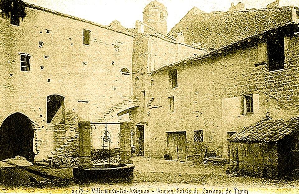 Palais du cardinal de Boulogne à Villeneuve-lès-Avignon