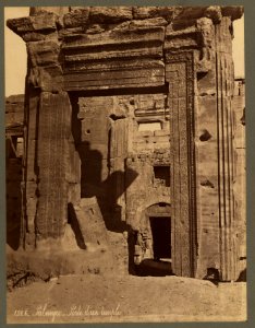 Palmyre. Ruines d'un petit temple - Bonfils. LCCN2004670492