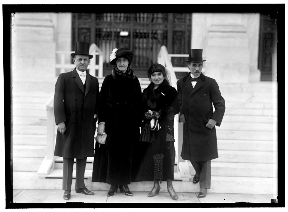 PAN AMERICAN SCIENTIFIC CONGRESS DELEGATION FROM EL SALVADOR- MINISTER RAFAEL ZALDIVAR, CHAIRMAN OFTHE DELEGATION; MME. ZALDIVAR; MISS CONCHITA GUIROLA; RAFAEL GUIROLA DUKE; OFFICIAL LCCN2016866539