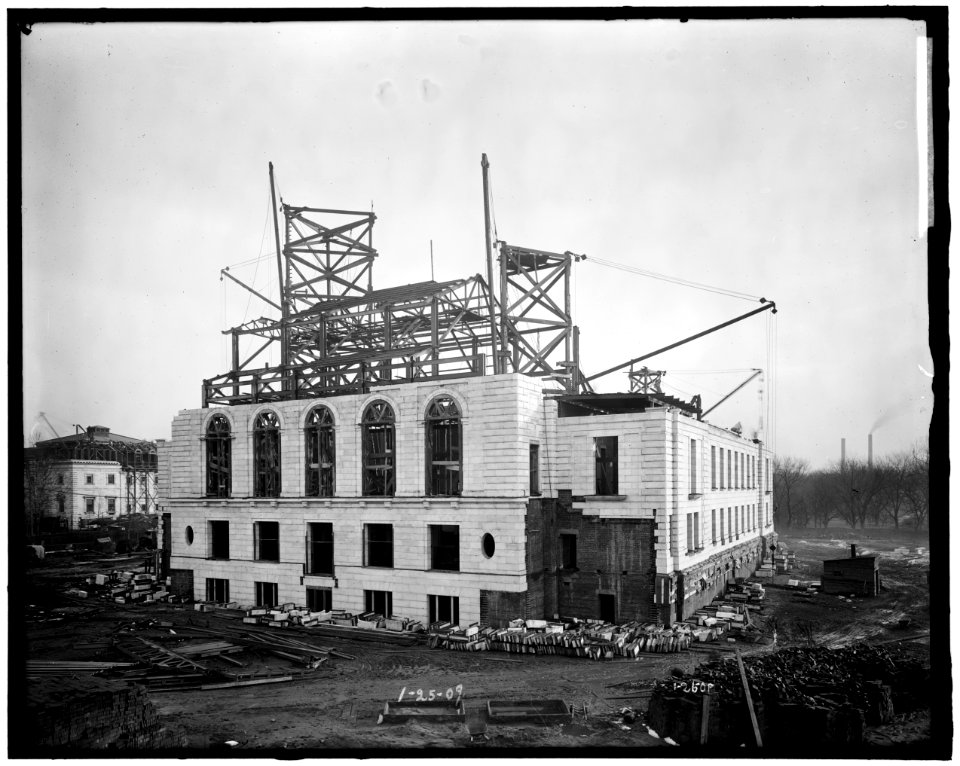 PAN AMERICAN UNION UNDER CONSTRUCTION LCCN2016870945
