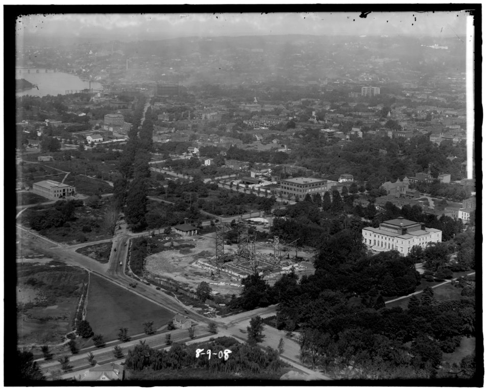 PAN AMERICAN UNION UNDER CONSTRUCTION LCCN2016870947