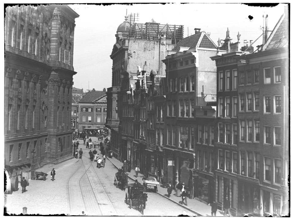 Paleisstraat 1 tm 23 (vlnr) Jacob Olie (max res)