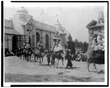 Pan-American midway parade LCCN95502380