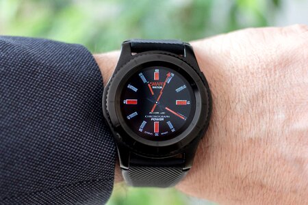Modern pedometer heart rate monitor