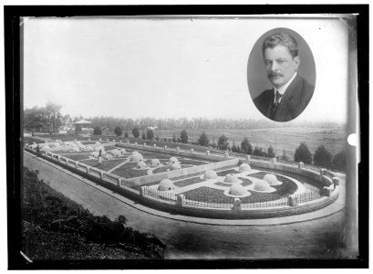 PAN AMERICAN SCIENTIFIC CONGRESS. SNAKE FARM IN BRAZIL. COPY. INSET, DR. VITAL BRASIL LCCN2016866669