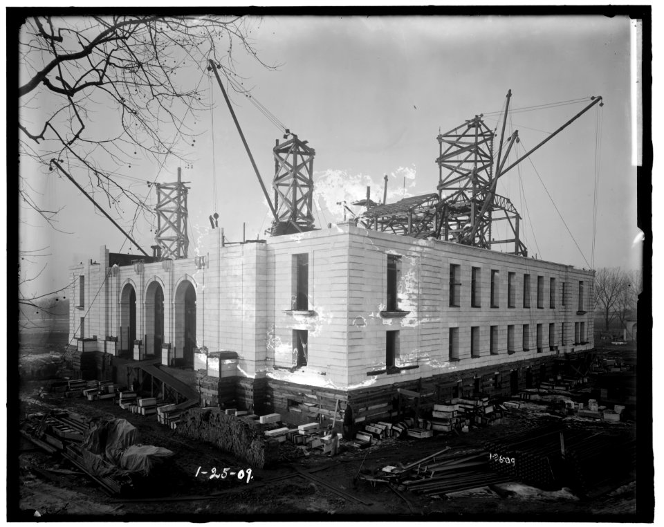 PAN AMERICAN UNION UNDER CONSTRUCTION LCCN2016870946