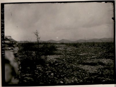 Panorama bei Hudilog mit Explosion, von Stellung 47 gesehen (BildID 15731527)