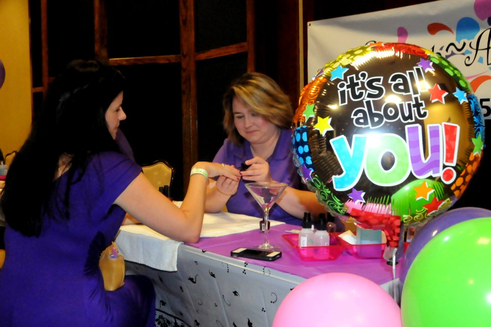 Pamper Yourself20130531 Sara E. Martin0068 (8970635594)