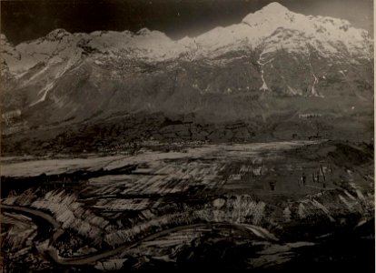 Panorama des Flitscher Beckens, Standort Kote 806, aufgenommen am 21.April 1916 (BildID 15473409)
