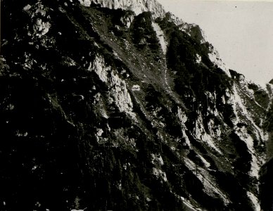 Panorama vom dem kl. Nabois ¤ 1725 geg. d.ital. Stellungen des Mittagskofel.VI. Teilbild (BildID 15517095)