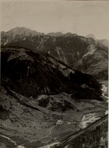 Panorama vom Monte PIN gegen Kote 1305, PONTEBBA, PONTAFEL etc. Aufgenommen am 15. Juli 1916. (BildID 15478066)
