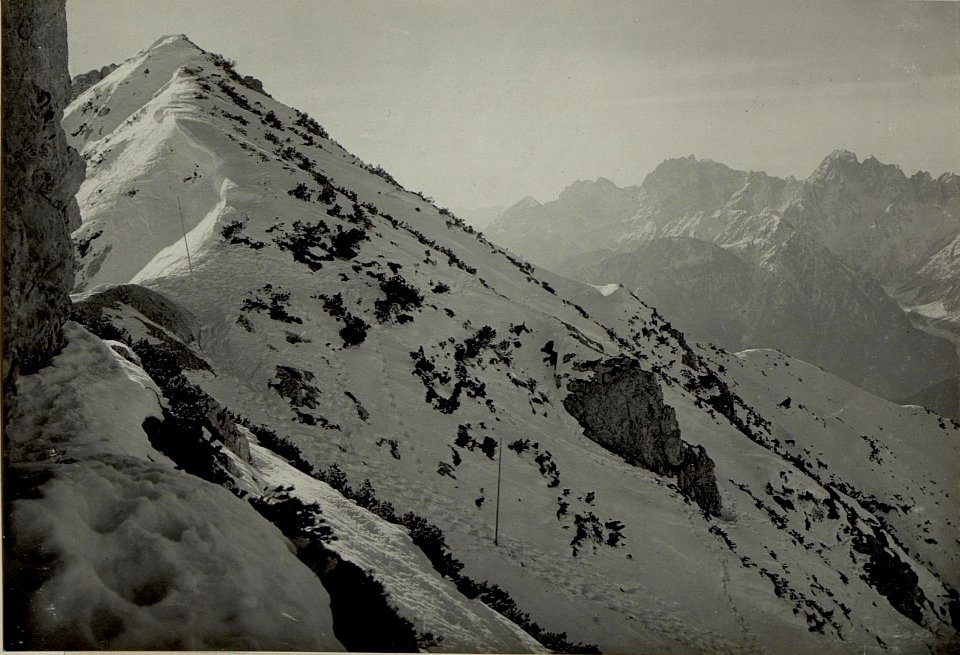 Panorama von der Großen Malurchscharte (1873) nach Süden und Südwesten. (BildID 15467661)