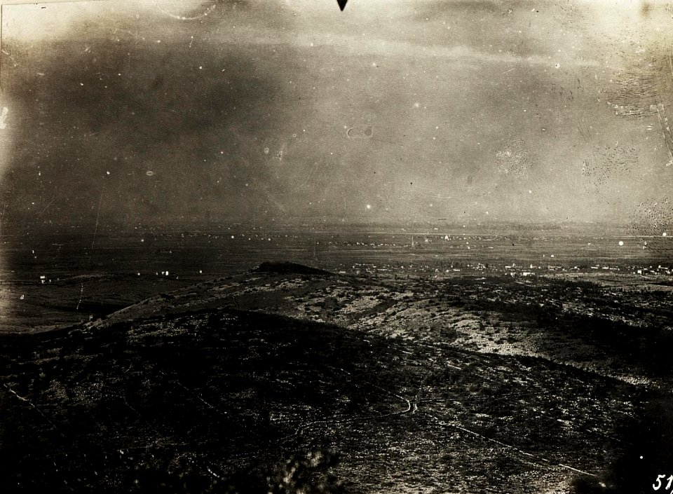 Panorama von Kote 235 nördlich Jamiano, 15.10.1916. (BildID 15594284)