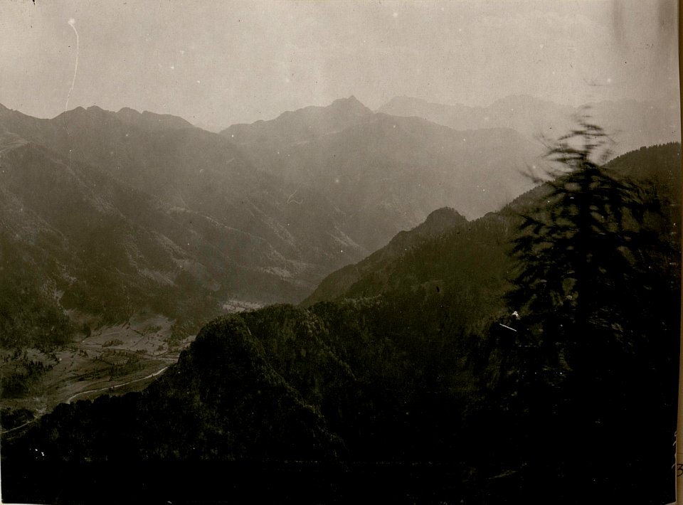 Panorama vom Art.-Beobachter auf Stabet. (23-8.1917. (BildID 15802463)
