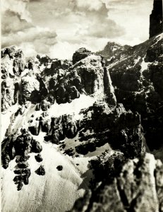 Panorama, Sattel zwischen Tofana I. und Lagazuoi. (7. Teilbild zu WK1 ALB15 04118a) (BildID 15421375)
