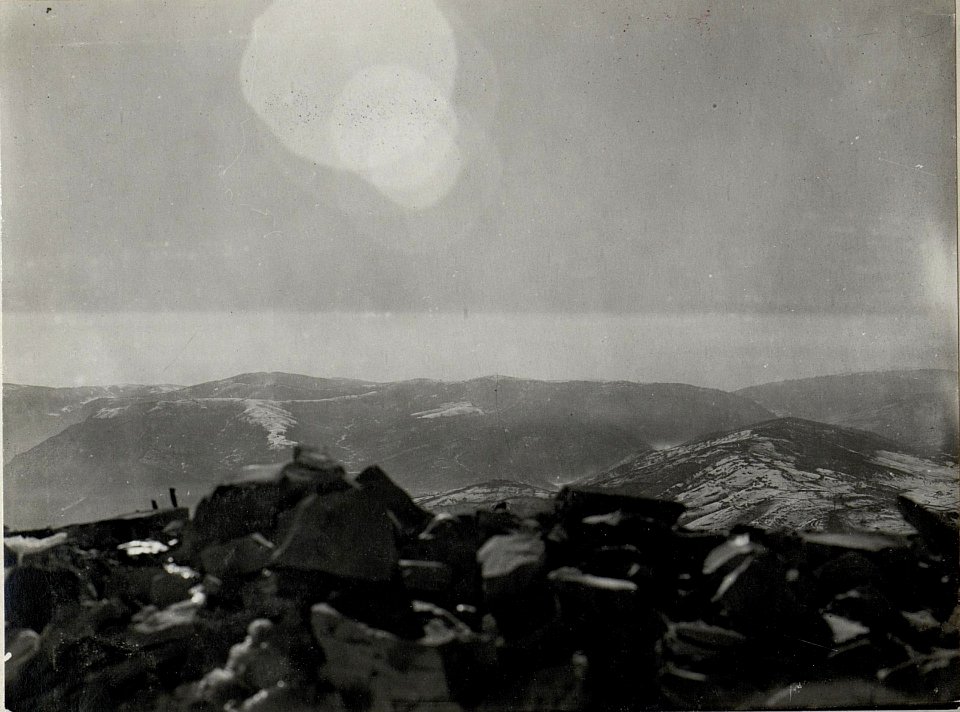 Panorama, Hochfläche von Asiago. Standpunkt Monte Spil. (4. Teilbild zu WK1 ALB083 24402a) (BildID 15633451)