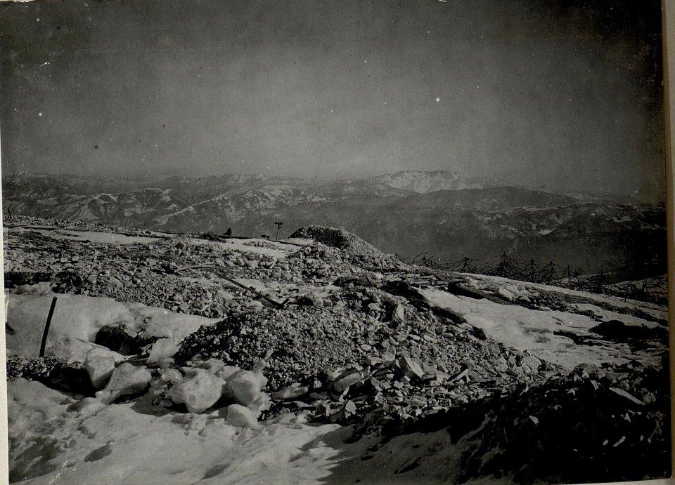 Panorama, Monte Grappa. Standpunkt Spiel. (1. Teilbild = WK1 ALB083 24414a) (BildID 15633713)