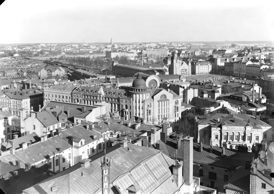 Panoraama Hotelli Tornista koilliseen - N25943 (hkm.HKMS000005-000000n9)