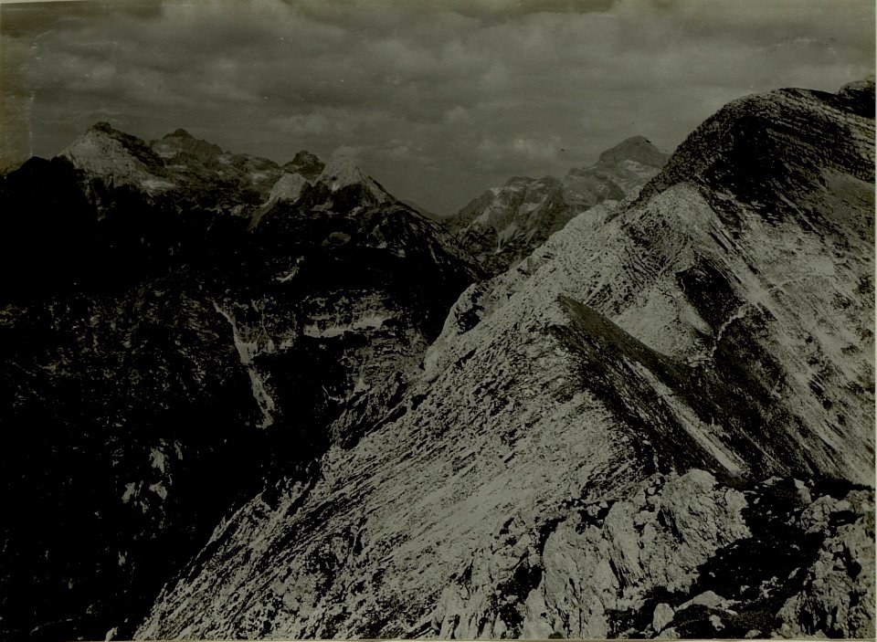Panorama vom Vogel, Lepa, Spica, Triglav, Prisang, Razor, Mojstrovka Stpkt, Kuk Kamm Kote 2135. (BildID 15480594)