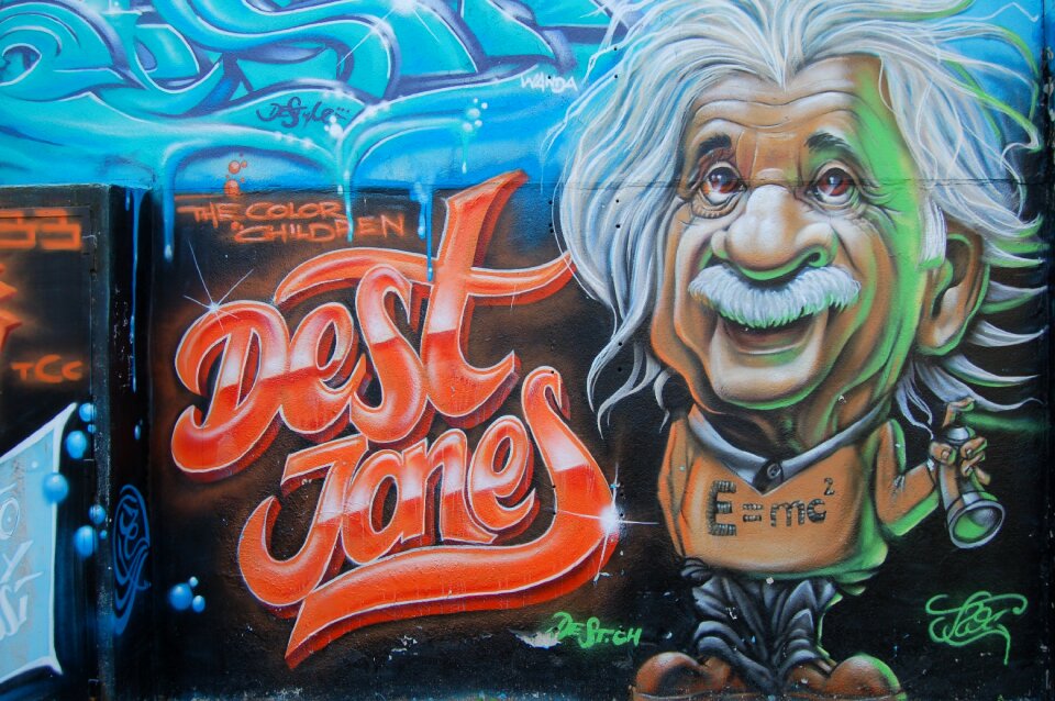 Mural painting graffiti