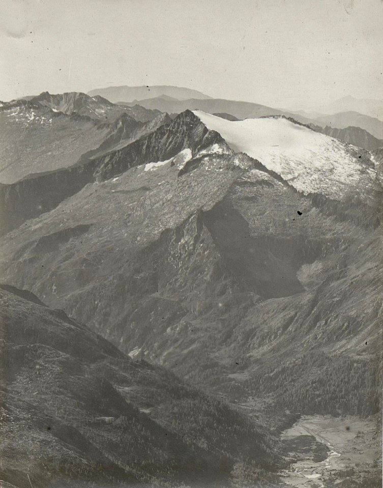 Panorama, Standpunkt Mte.Care alto. ¤3465. (3. Teilbild zu WK1 ALB083 24383a) (BildID 15632764)