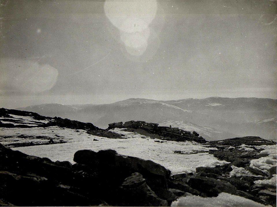 Panorama, Brenta-Tal. Standpunkt Badelecche. (1. Teilbild = WK1 ALB083 24404a) (BildID 15633508)