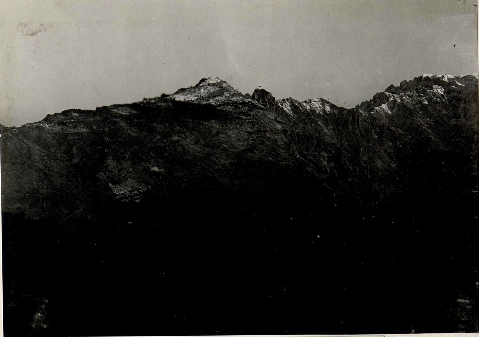 Panorama, Coni Zugna, Zugna Torta, Pasubio. Standpunkt, Creino. (2. Teilbild zu WK1 ALB82 24331a) (BildID 15629761)