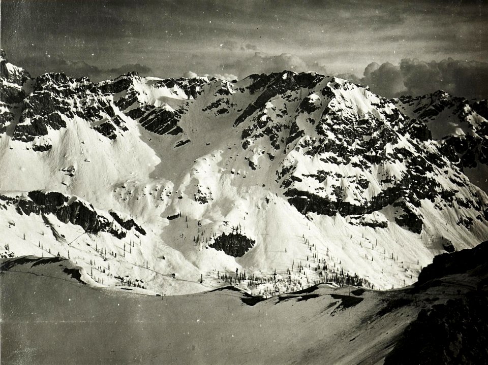 Panoramaaufnahme Standpunkt Varos, Artilleriebeobachter, Cima di Costabella, Gran Laster Forca-Alpe-Stellung (2 Teilbild zu WK1 ALB14 04004c) (BildID 15419324)