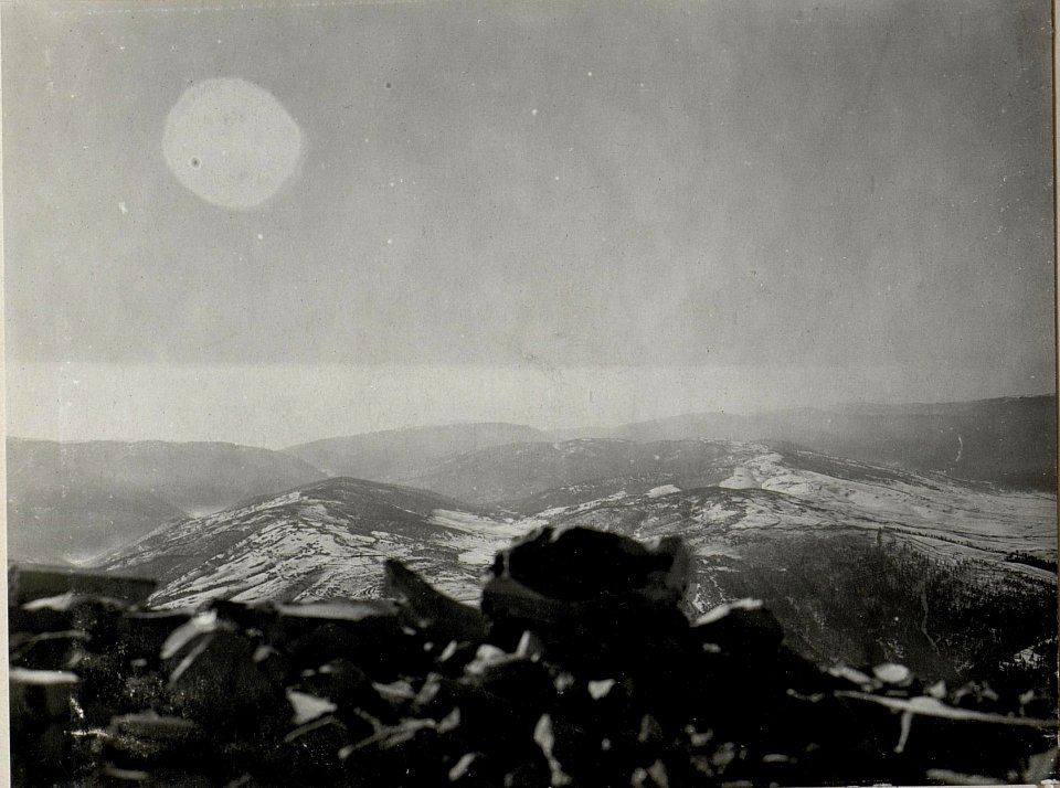 Panorama, Hochfläche von Asiago. Standpunkt Monte Spil. (5. Teilbild zu WK1 ALB083 24402a) (BildID 15633458)