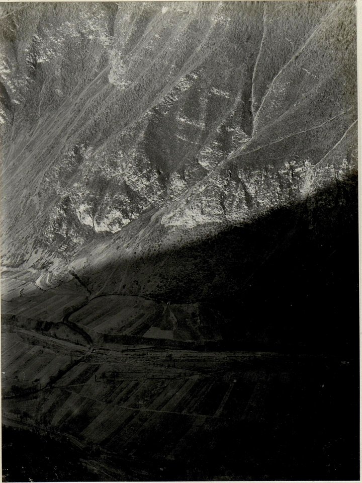 Panorama, V. Concei von Bezzecca bis Lenzumo. Standpunkt, Tomeabru. (2. Teilbild zu WK1 ALB082 24350a) (BildID 15630195)