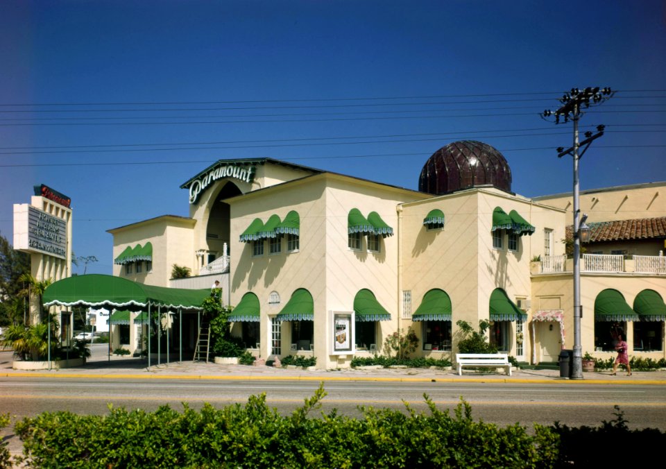 Paramount Theatre, Palm Beach