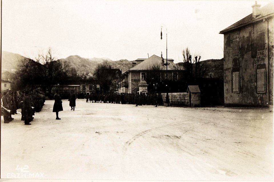 Parade in Cetinje. (BildID 15570570)