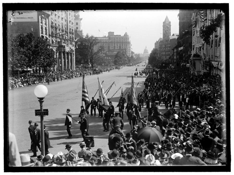 PARADE ON PENNSYLVANIA AVE. LOC hec.00041