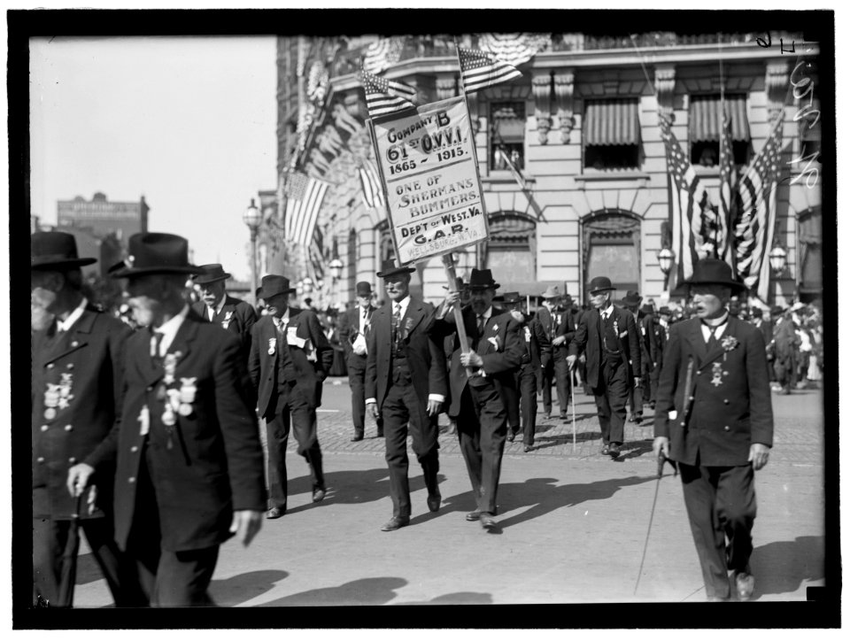 PARADE ON PENNSYLVANIA AVE. WEST VIRGINIA G.A.R. UNIT LCCN2016863207