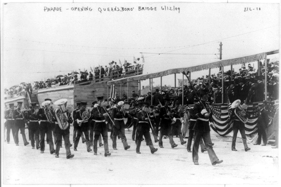 Parade opening Queensboro Bridge LCCN2016652416