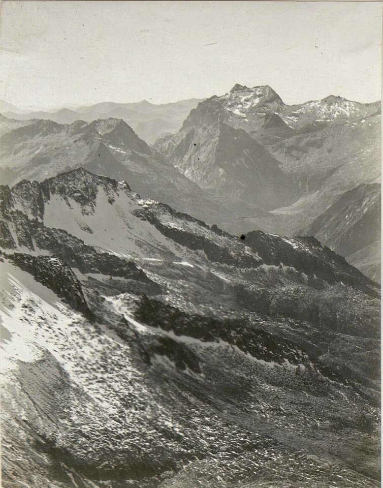Panorama, Standpunkt Mte.Care alto. ¤3465. (2. Teilbild zu WK1 ALB083 24383a) (BildID 15632757)
